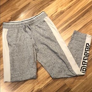 Pink Victoria secret sweatpants